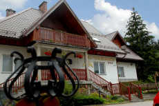 KARKONOSZE hotele w Karpaczu góry Sudety pokoje noclegi wypoczynek w Polsce